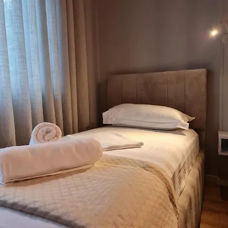 Апартаменты Stay&dream - Blloku Тирана