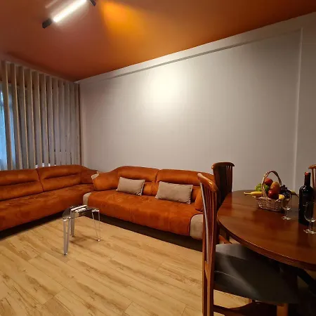 Stay&dream - Blloku Tirana